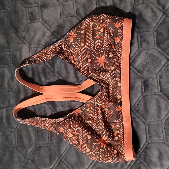 Patagonia Other - Patagonia women swim top